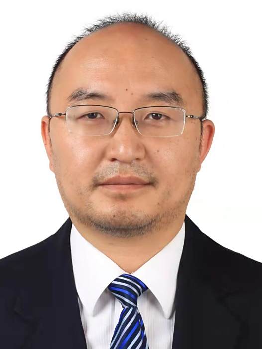 喻文飛(貴州省遵義市紅花崗區園林綠化中心主任) 喻文飛(貴州省遵義市紅花崗區園林綠化中心主任)