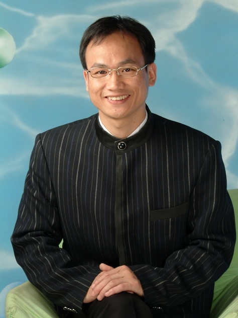 何彥誠 何彥誠