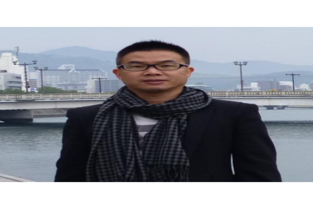 錢劍鋒(廈門大學外語學院教師) 錢劍鋒(廈門大學外語學院教師)