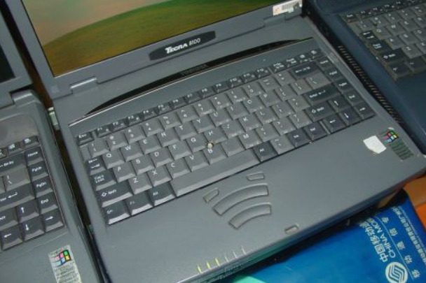 東芝Tecra 8100 8100D 東芝Tecra 8100 8100D