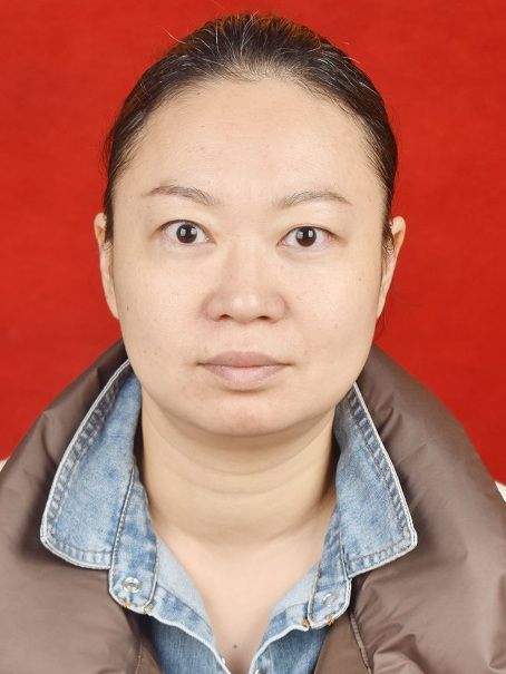 鄭雪(四川省樂山市五通橋區自然資源局黨組成員、直屬機關黨委書記) 鄭雪(四川省樂山市五通橋區自然資源局黨組成員、直屬機關黨委書記)