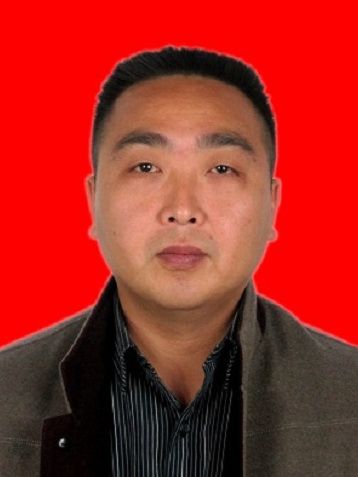 李彬(重慶市北碚區金刀峽鎮黨委副書記、鎮長) 李彬(重慶市北碚區金刀峽鎮黨委副書記、鎮長)