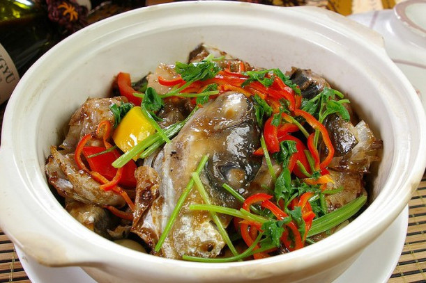 魚頭沙鍋 魚頭沙鍋