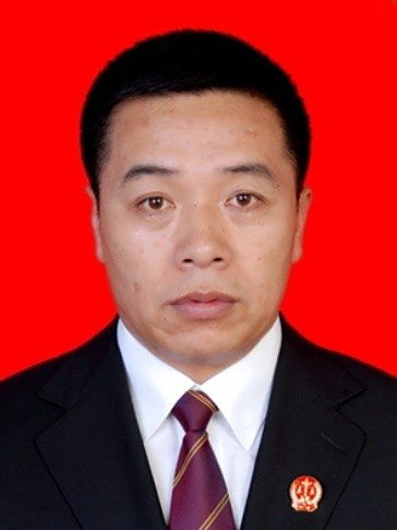 朱俊嶺(榆樹市人民法院黨組副書記、常務副院長) 朱俊嶺(榆樹市人民法院黨組副書記、常務副院長)