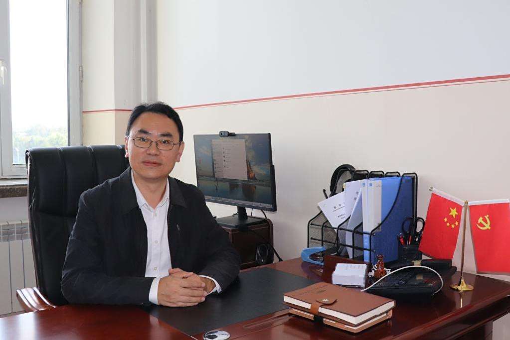 陳恆(哈爾濱工程大學經濟管理學院院長) 陳恆(哈爾濱工程大學經濟管理學院院長)