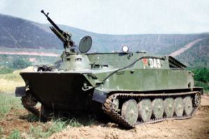 77-1式水陸裝甲輸送車