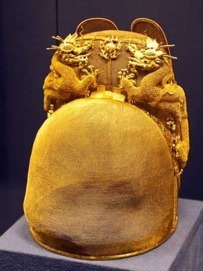 明金絲翼善冠(金冠(十三陵定陵金冠)) 明金絲翼善冠(金冠(十三陵定陵金冠))