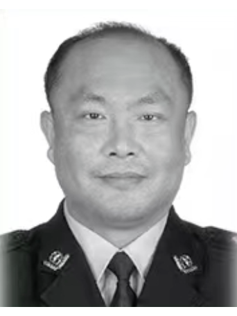 崔陽(2022年因公犧牲的民警) 崔陽(2022年因公犧牲的民警)