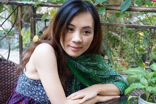 李蓉(廣東省美術家協會會員) 李蓉(廣東省美術家協會會員)