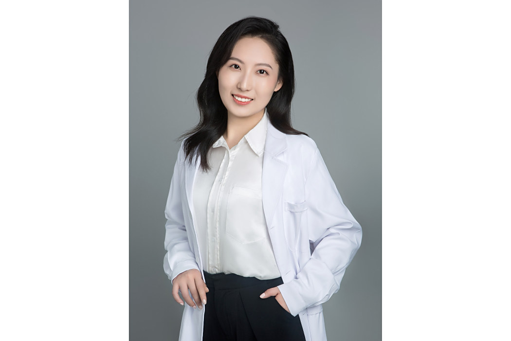 郭燁(上海珂萊婭醫療美容門診部外科醫生) 郭燁(上海珂萊婭醫療美容門診部外科醫生)