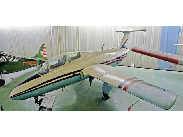 中國空軍的L-29教練機存放航空博物館