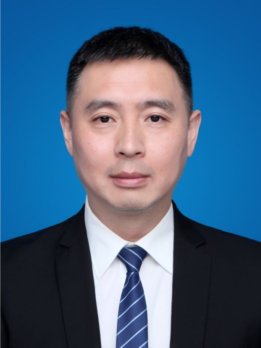 萬磊(浙江省嘉興市住房和城鄉建設局黨委委員、嘉興市房地產與住房保障管理服務中心主任) 萬磊(浙江省嘉興市住房和城鄉建設局黨委委員、嘉興市房地產與住房保障管理服務中心主任)