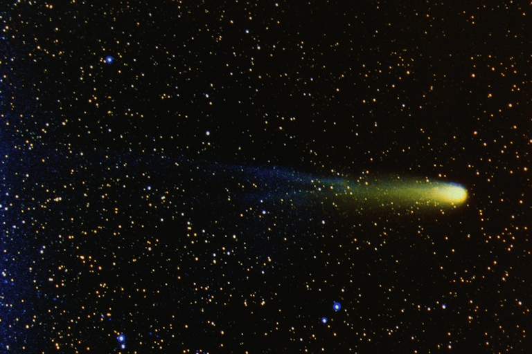 彗星(太陽系中的一類小天體)