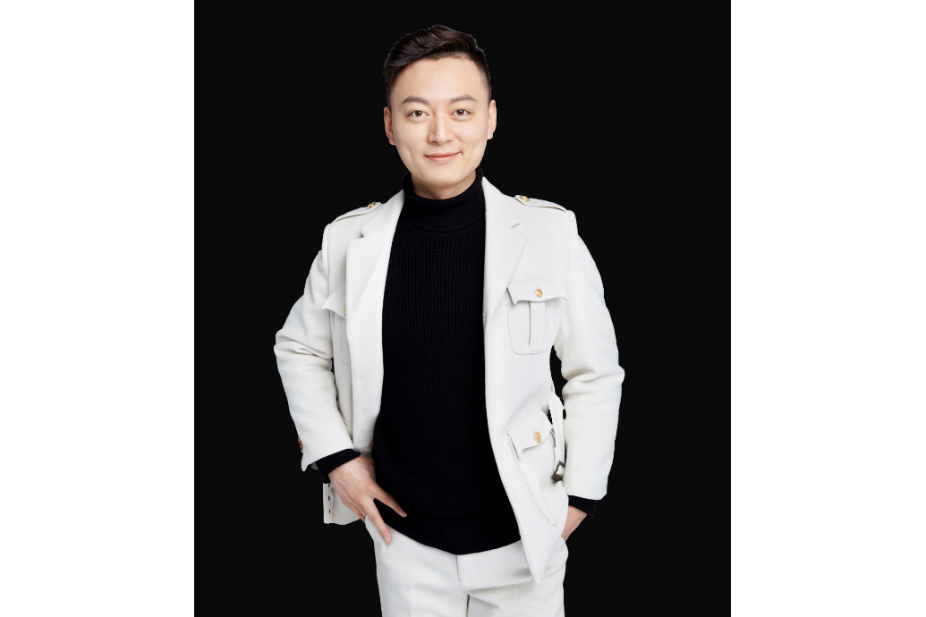 添翊 添翊