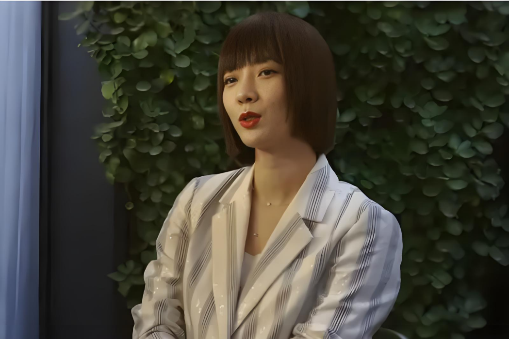 尤珊珊 尤珊珊