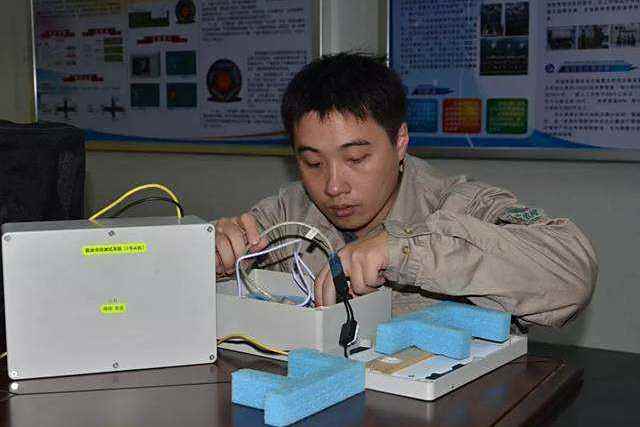 李思韜(國網福州供電公司行銷部專業管理室副主管) 李思韜(國網福州供電公司行銷部專業管理室副主管)
