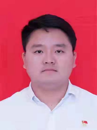 李軍濤(湖北省仙桃市三伏潭鎮黨委宣傳委員、統戰委員、副鎮長) 李軍濤(湖北省仙桃市三伏潭鎮黨委宣傳委員、統戰委員、副鎮長)