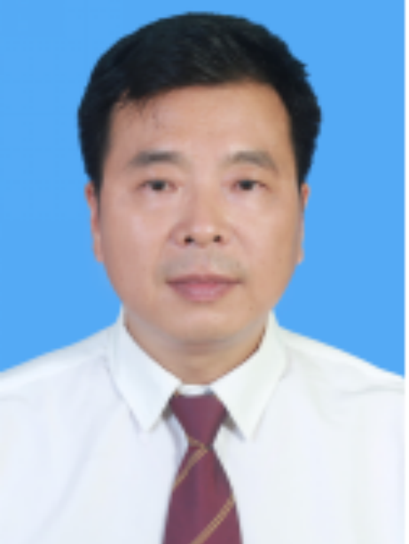李德軍(廣西壯族自治區河池市宜州區教育局黨組成員、宜州區第一中學黨總支書記、校長) 李德軍(廣西壯族自治區河池市宜州區教育局黨組成員、宜州區第一中學黨總支書記、校長)