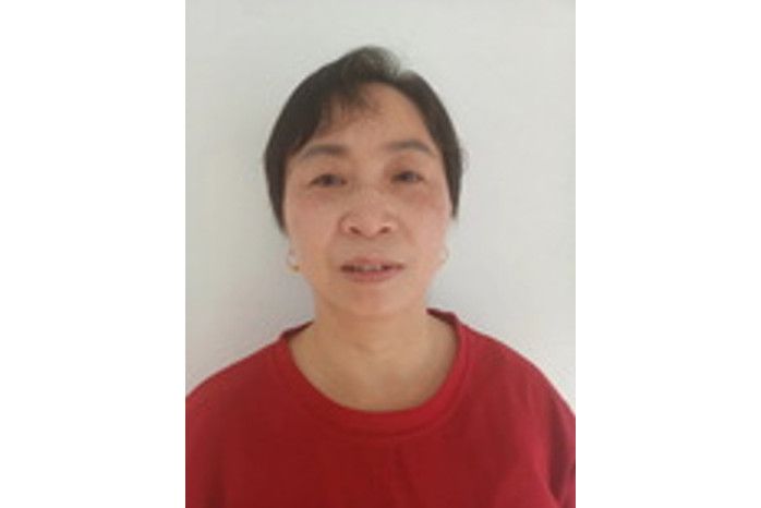 何巧仁