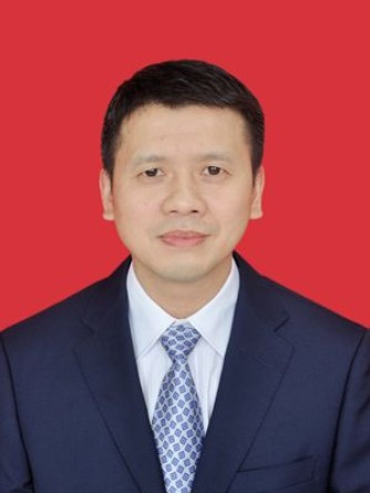 王自章 王自章