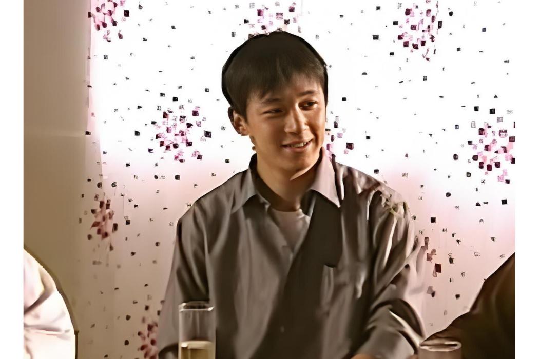 戴興(鄉村劇《鎮長》中的角色,由潘粵明飾演) 戴興(鄉村劇《鎮長》中的角色,由潘粵明飾演)
