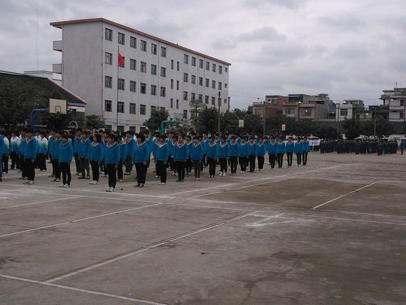 小董中學 小董中學