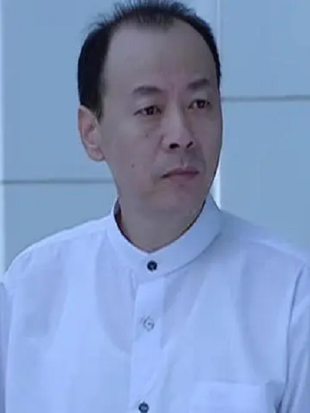 張嘉銘(電視劇《溫柔的背後》中角色) 張嘉銘(電視劇《溫柔的背後》中角色)