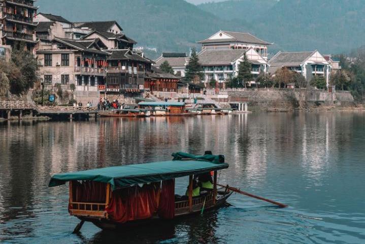 洪安邊城 洪安邊城