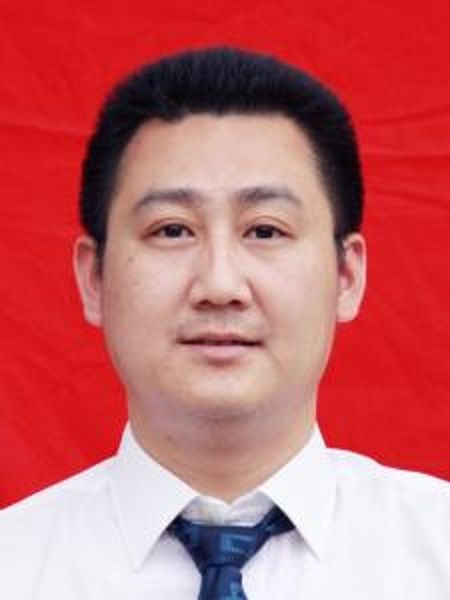 王萌(山東省聊城市東阿縣人力資源和社會保障局二級主任科員) 王萌(山東省聊城市東阿縣人力資源和社會保障局二級主任科員)