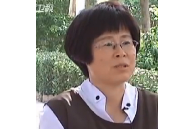 連芳(山西省運城市康傑中學校英語教師) 連芳(山西省運城市康傑中學校英語教師)
