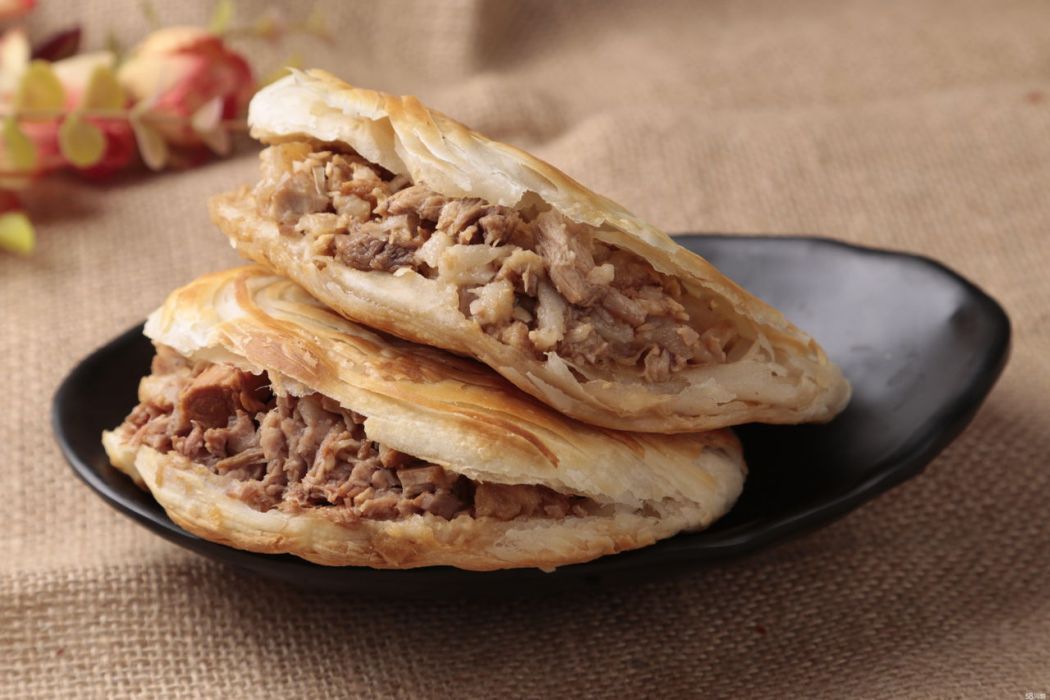 酥皮肉餃 酥皮肉餃