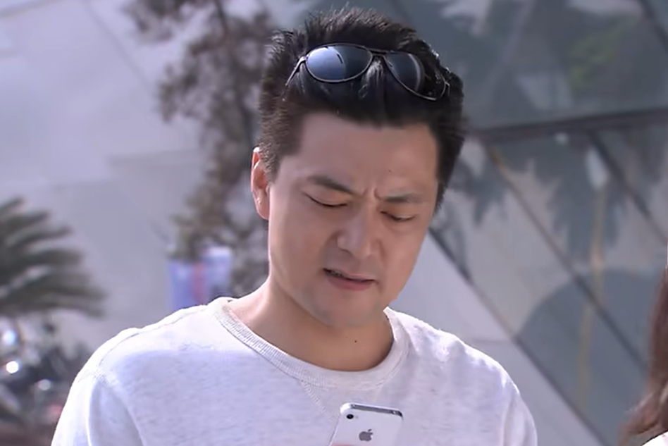 向光明(家庭情感劇《媽媽圈的流言蜚語》中的角色) 向光明(家庭情感劇《媽媽圈的流言蜚語》中的角色)