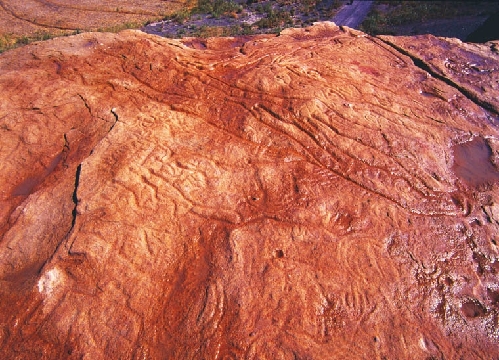 克爾鹼岩畫
