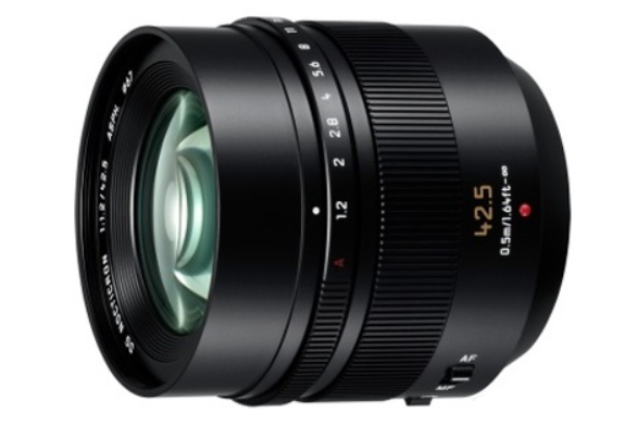 松下H-NS 42.5mm f/1.2 松下H-NS 42.5mm f/1.2
