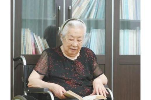 吳梅筠 吳梅筠
