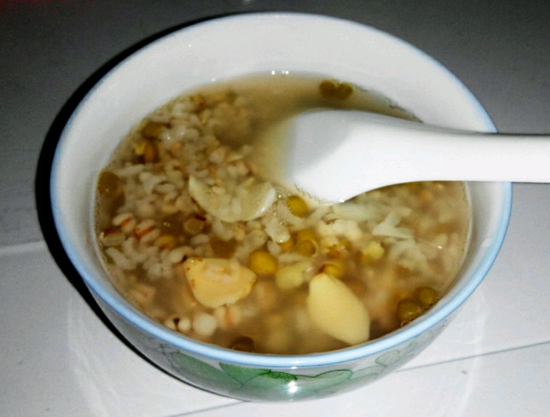 百合薏米綠豆粥