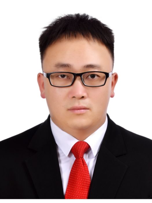 朱勇(貴州省黔南州甕安縣統計局副局長) 朱勇(貴州省黔南州甕安縣統計局副局長)