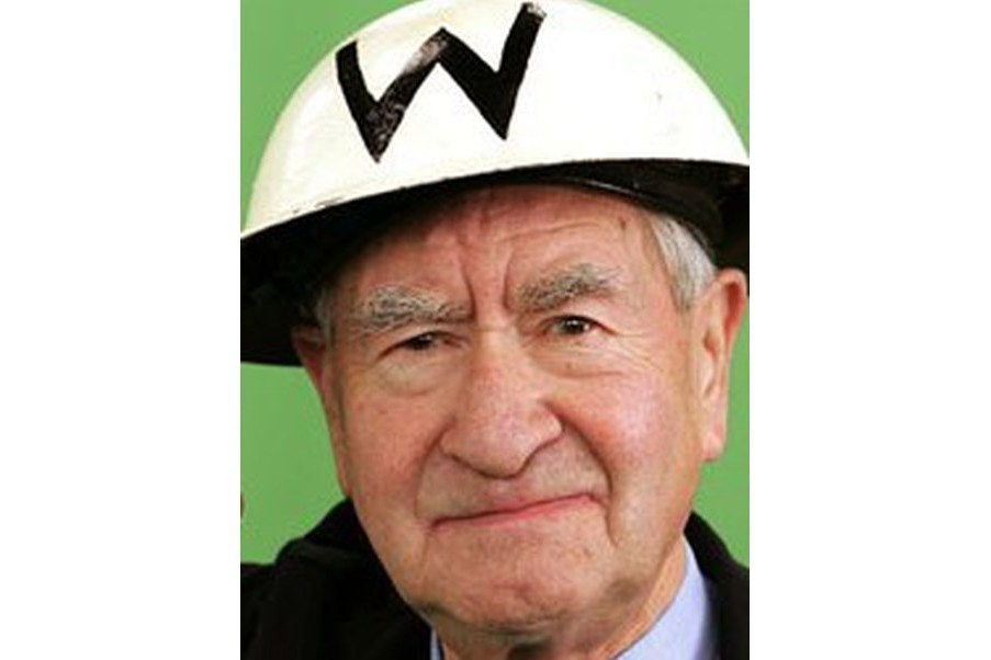 Bill Pertwee Bill Pertwee