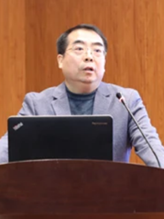 孫建華(河南財經政法大學黃河商學院教授) 孫建華(河南財經政法大學黃河商學院教授)