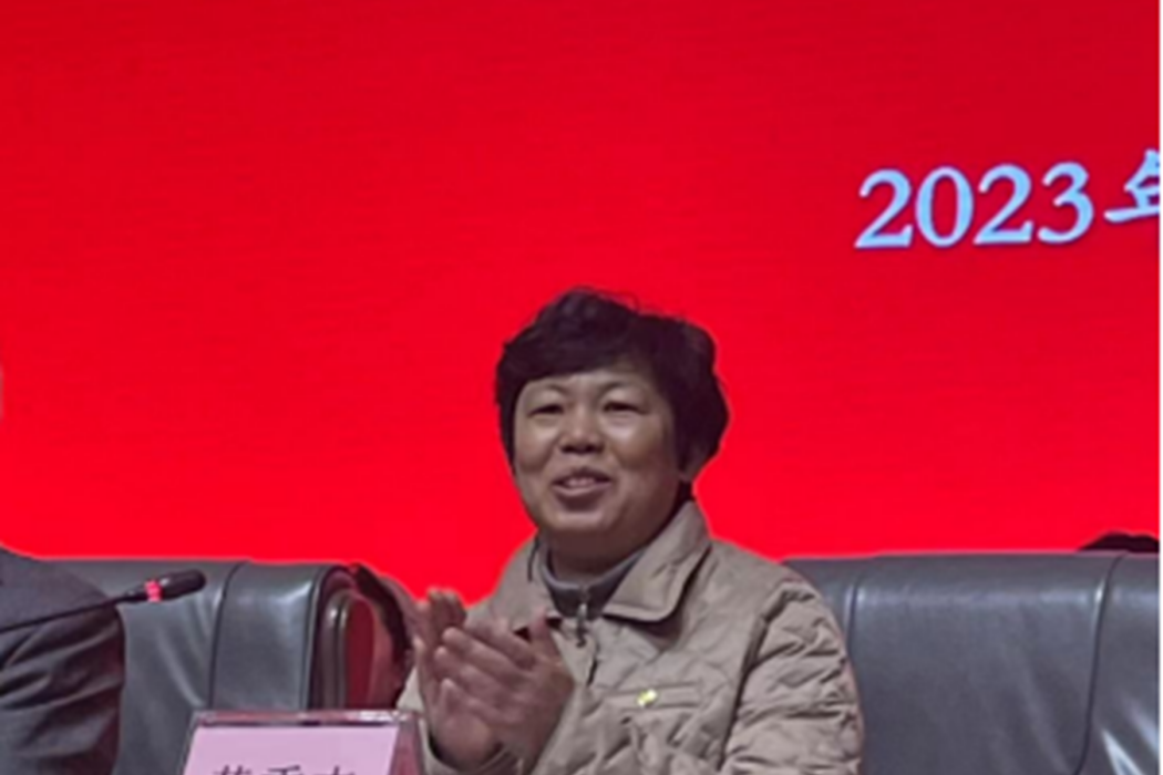 黃秀傑(濟寧市文學藝術界聯合會創聯部主任) 黃秀傑(濟寧市文學藝術界聯合會創聯部主任)