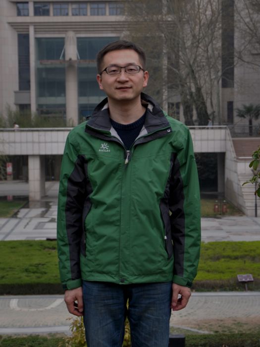 邱臨靜 邱臨靜