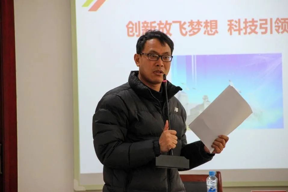 陳天偉(南昌大學第四臨床醫學院學生黨總支書記(副處級)) 陳天偉(南昌大學第四臨床醫學院學生黨總支書記(副處級))