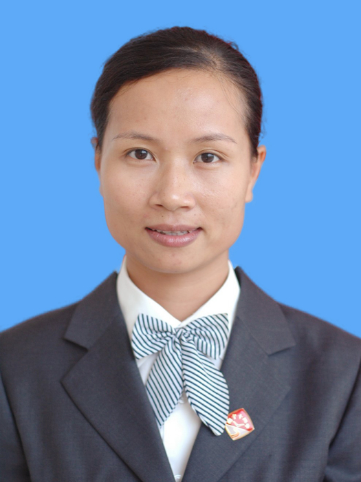 曾健靜 曾健靜