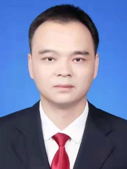 李愛勇(浙江省麗水市雲和縣人民政府黨組成員、副縣長,雲和縣公安局局長) 李愛勇(浙江省麗水市雲和縣人民政府黨組成員、副縣長,雲和縣公安局局長)