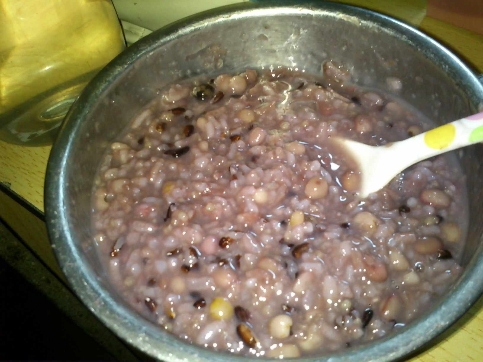 紅豆小米薏米黑米粥