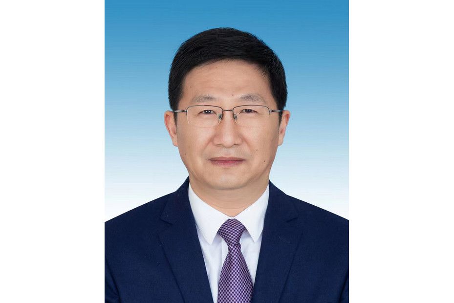 張信華(揚州大學黨委常委、宣傳部部長) 張信華(揚州大學黨委常委、宣傳部部長)