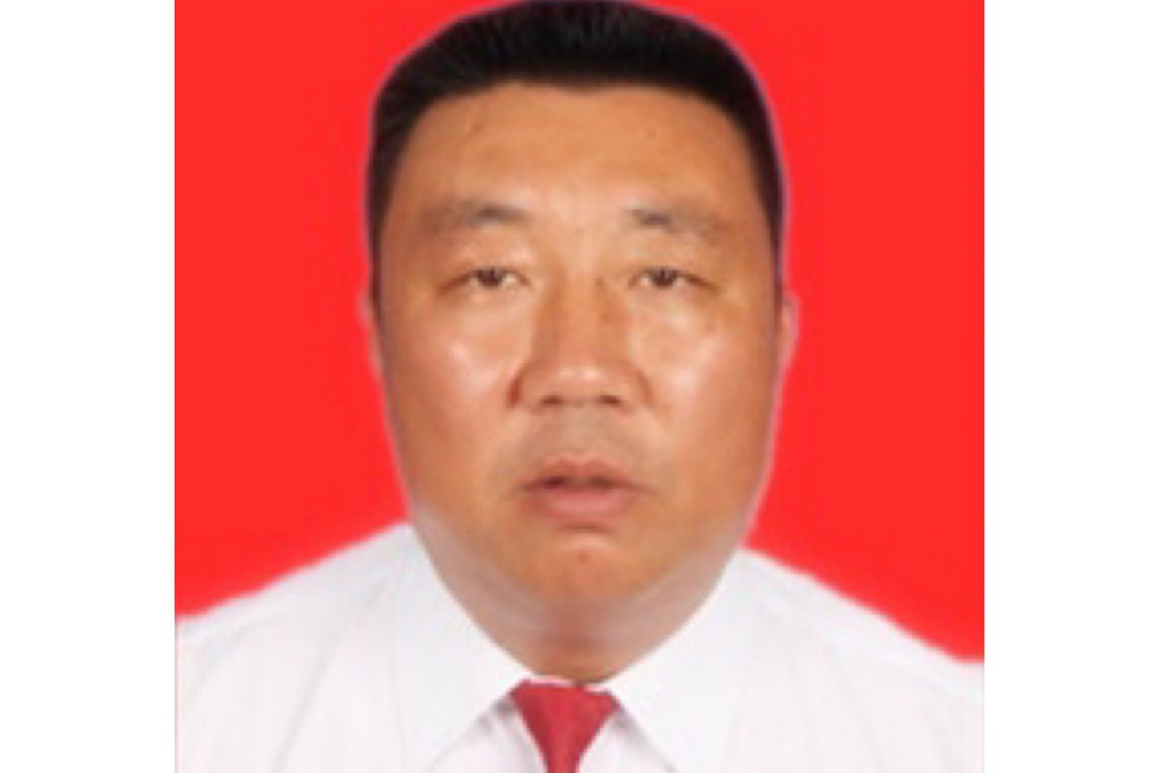 徐軍(新疆水磨溝區委副區長) 徐軍(新疆水磨溝區委副區長)