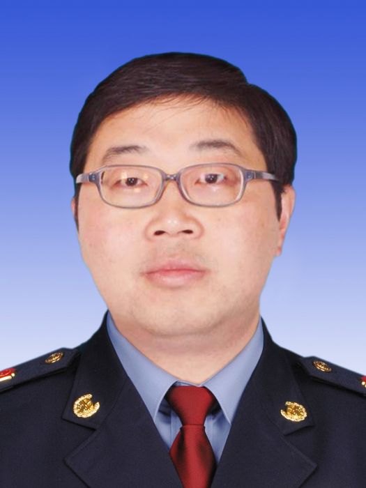 馬永忠(四川省崇州市市場監督管理局黨組書記、局長) 馬永忠(四川省崇州市市場監督管理局黨組書記、局長)