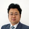 劉旭光(上海師範大學人文與傳播學院教授) 劉旭光(上海師範大學人文與傳播學院教授)