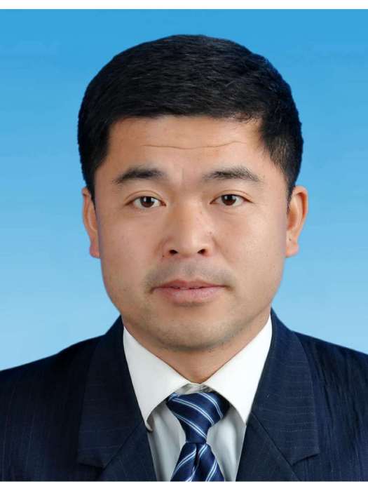 張思林(山東省濟寧市梁山縣發展和改革局黨組成員、副局長) 張思林(山東省濟寧市梁山縣發展和改革局黨組成員、副局長)